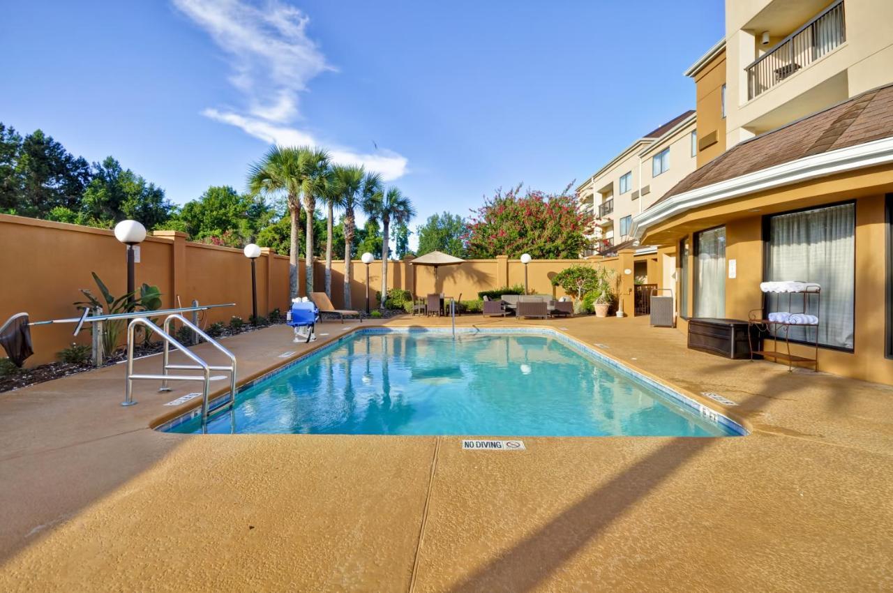 Courtyard By Marriott Jacksonville Airport/ Northeast Kültér fotó