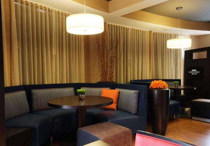 Courtyard By Marriott Jacksonville Airport/ Northeast Kültér fotó