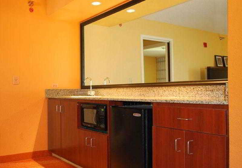 Courtyard By Marriott Jacksonville Airport/ Northeast Kültér fotó